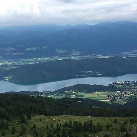 Gemütliches Bergappartement Mit Seeblick Zodl