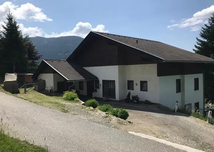 Hébergement de vacances Gemuetliches Bergappartement Mit Seeblick Zodl