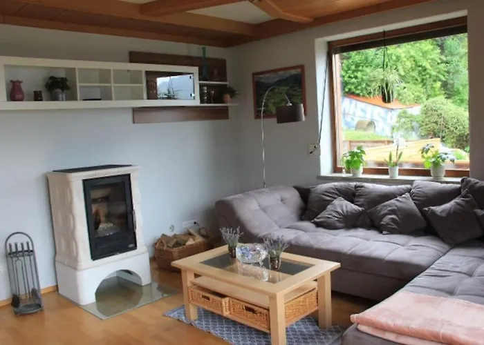 Gemuetliches Bergappartement Mit Seeblick *