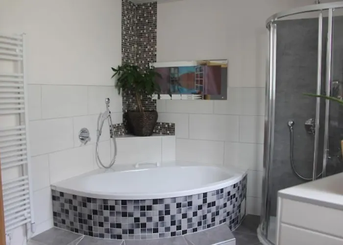 Gemuetliches Bergappartement Mit Seeblick Zodl